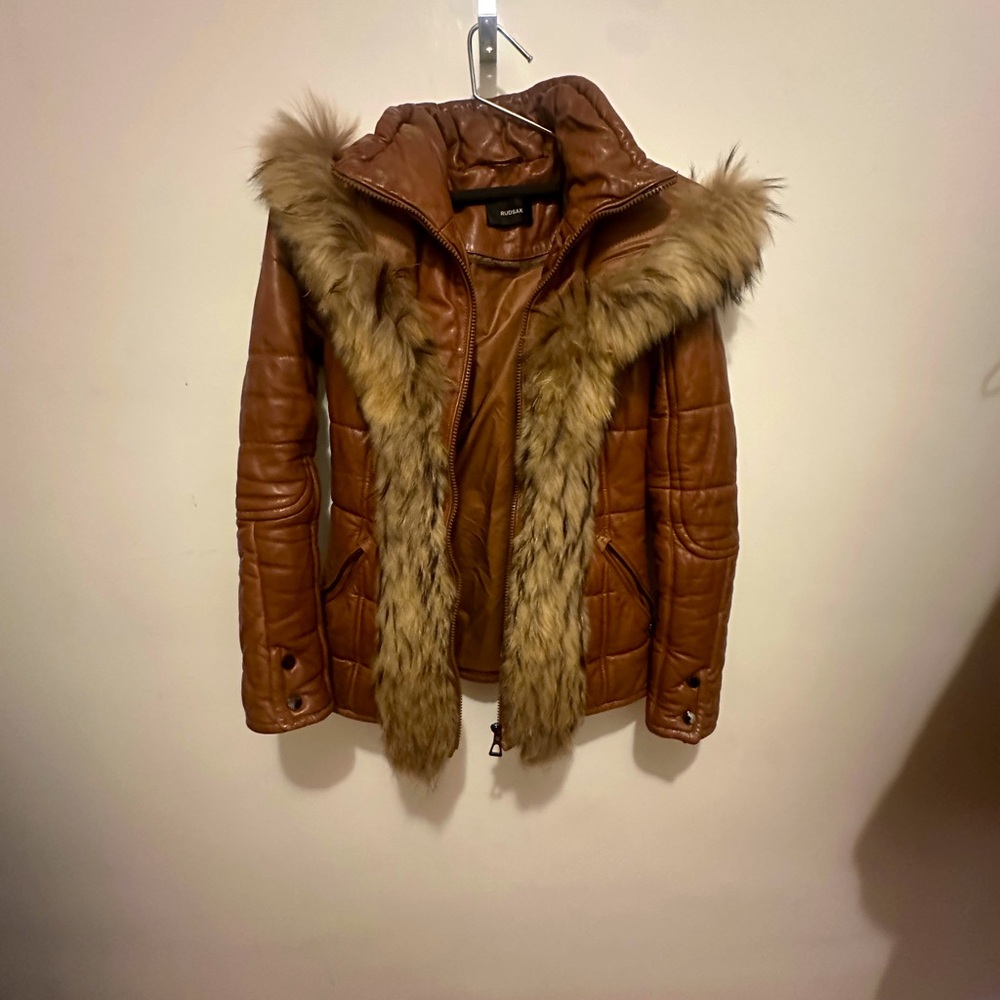 Rudsak leather coat size:xs/tp retail at 895$+tx